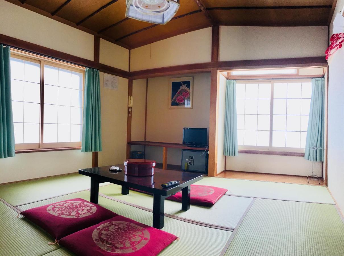 Yamakyuso Hotel Otari Buitenkant foto